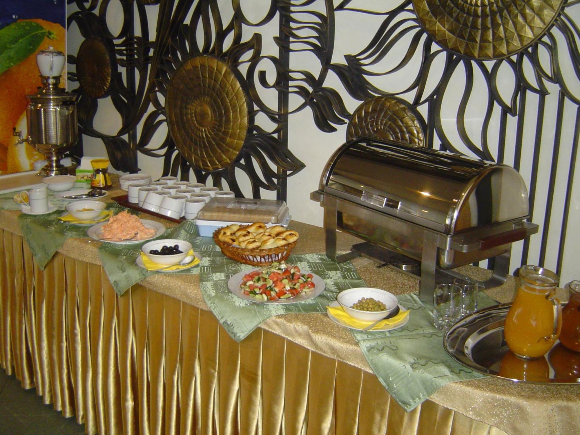 Zhibek Zholy Hotel Astana Extérieur photo